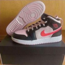 Nike Air Jordan 1 Mid Black Crimson Size 6.5y / 8w Brand New 