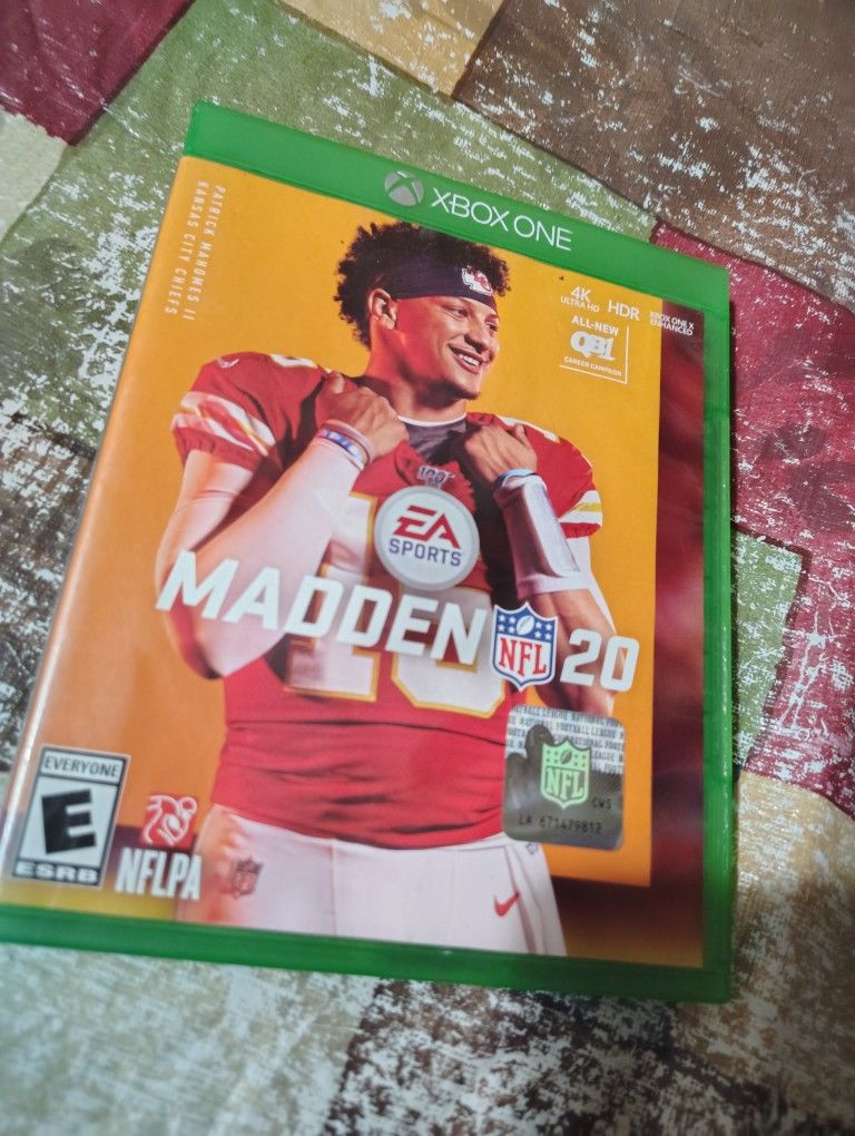 EA Sports NFL Madden 20 Xbox One (online store code, guides, sticker, new almost