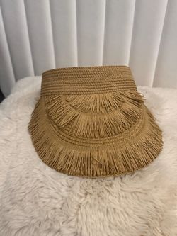 Vacation advisor hat