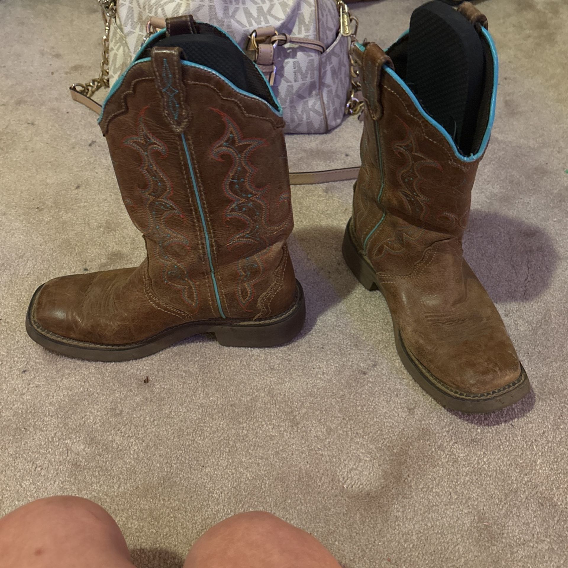  Justin Boots.        Women.