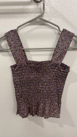 Uniqlo sleeveless top in size M