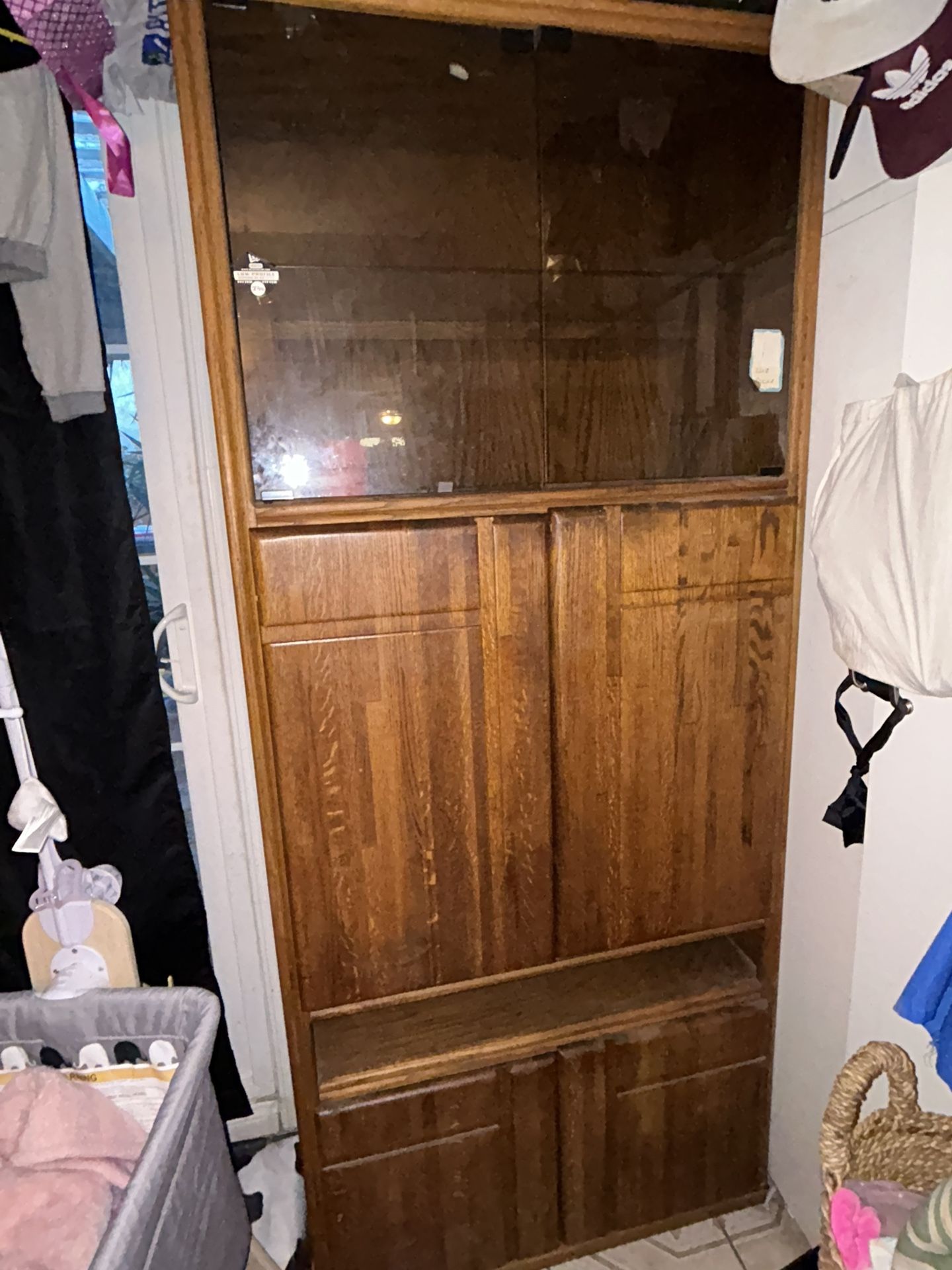 Tv Entertainment cabinet Hutch with storage