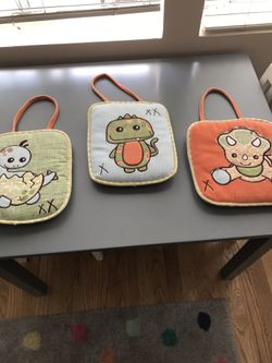 Baby room wall decor