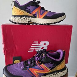 12 Men's New Balance Trail Running Shoes 