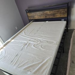 Queen Siz Bed Memory Foam 