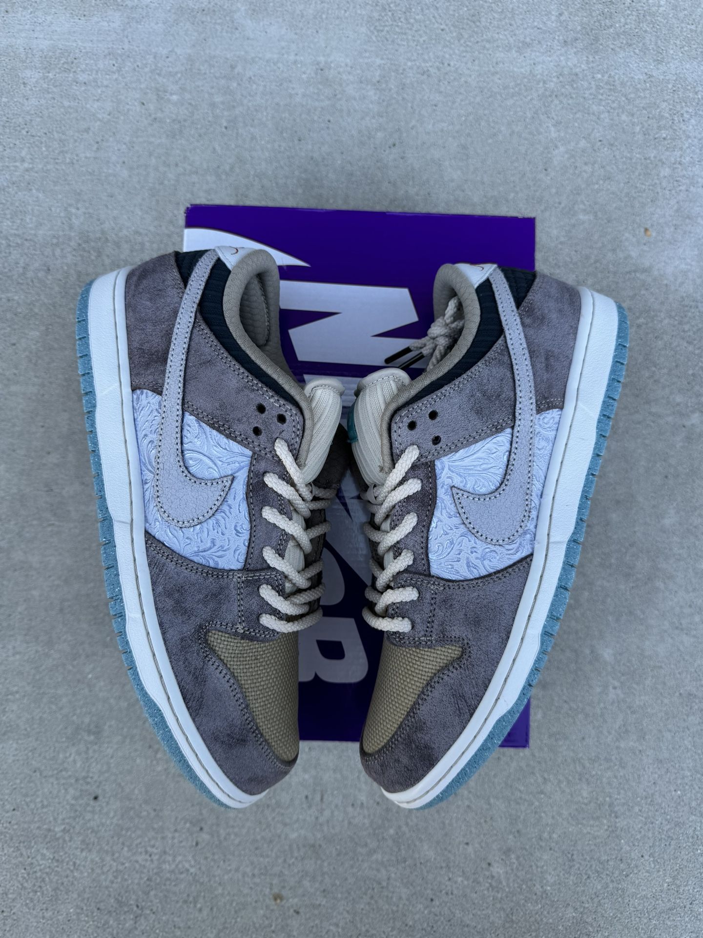 Nike SB Dunk Low ‘Big Money Savings’