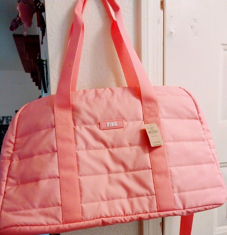 Brand New Ladies Pink Shoulder Quilted Duffel Bag