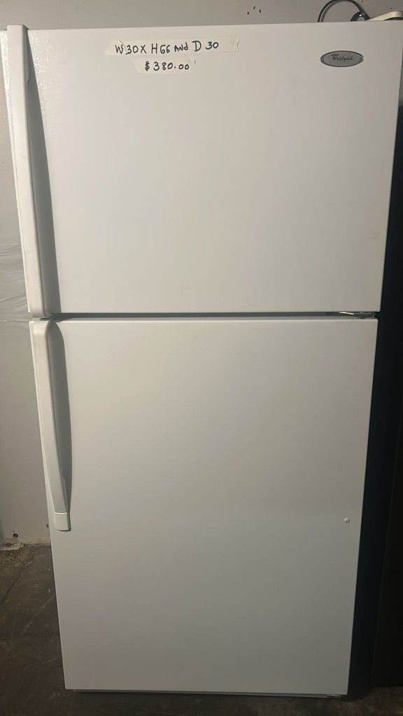 Whirlpool Top-Freezer Refrigerator