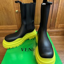 Bottega Veneta Tire Boots