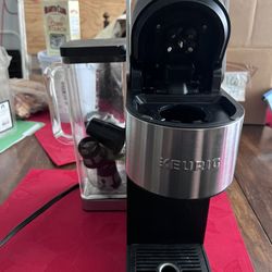 Keurig K Supreme Single Serve Coffee Maker