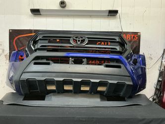 TOYOTA TACOMA 2024-2026 FRONT BUMPER OEM