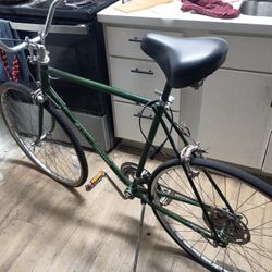 Vintage Schwinn 1970s  Vars(Frame In Great Shape)