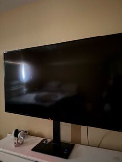 Roku 65’ inch TV