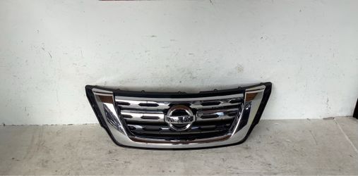 2017-2020 Nissan Pathfinder grille (4)