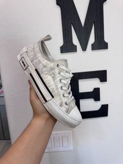 Dior B23 size 9.5