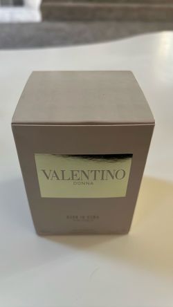 Valentino Donna Born in Roma