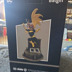 Batgirl Statue - $20