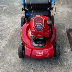 Toro Lawnmower Self Propelled 