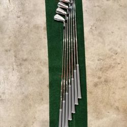 *LIKE NEW* Kirkland Irons - Full Set