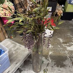 Flower Vase With Lights And Crystals 