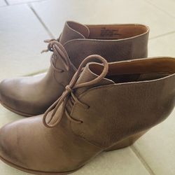 KORKs By Kork Ease boots Brown size 7 new 