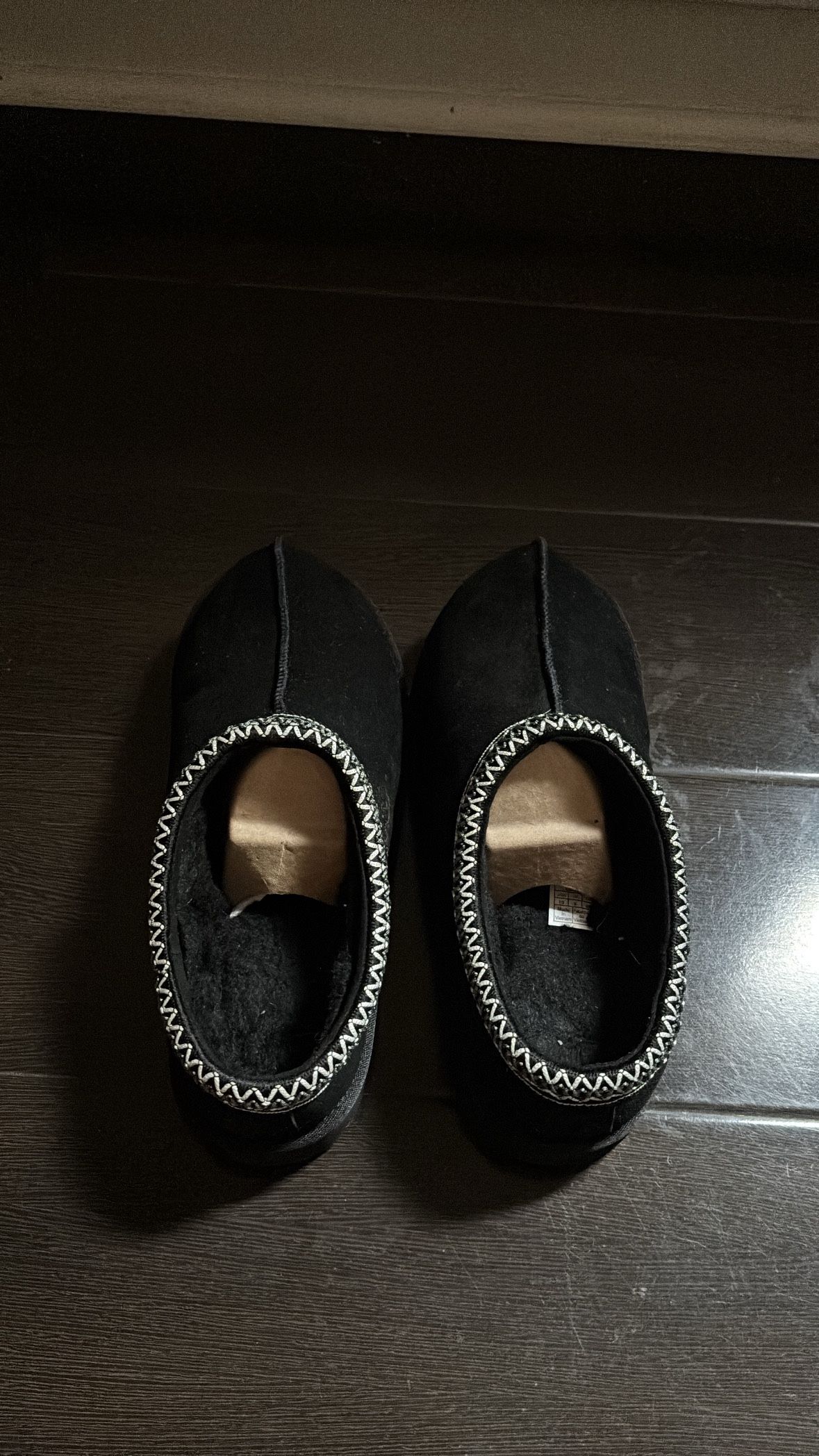 Black Uggs