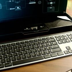 Logitech MX Keys