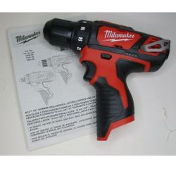 Milwaukee M12 3/8 Inch Drill Driver