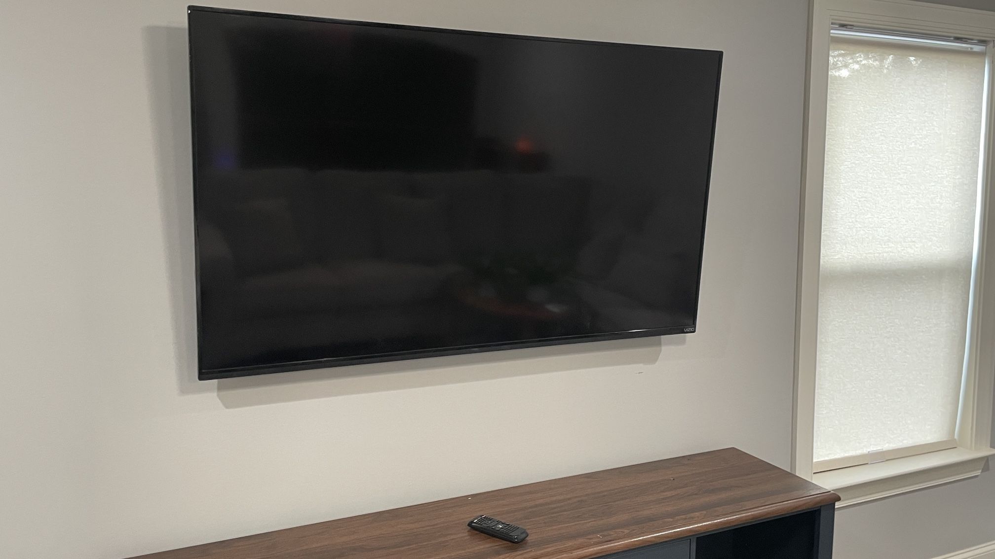 Vizio 70” Tv- Turns On, Sound On, No Picture - **for Parts**