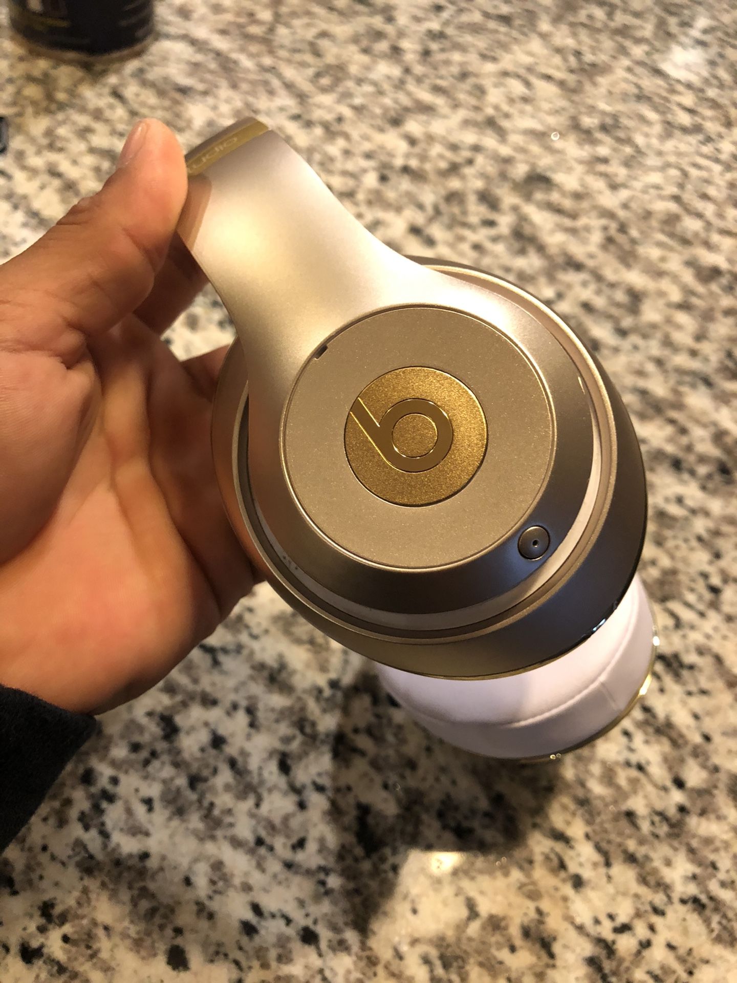 Beats Studio 3 Wireless Gold AUTHENTIC