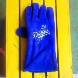THE DODGERS BBQ SUEDE LEATHER GLOVE (RIGHT HAND) NEW NEVER USED 2017