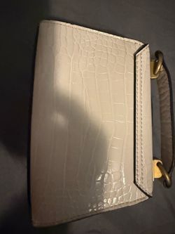 Guess purse