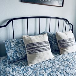 Black Metal King Bed Frame