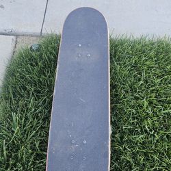 Skateboard 