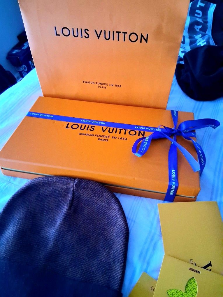 💥💥LV Beanie 💥💥