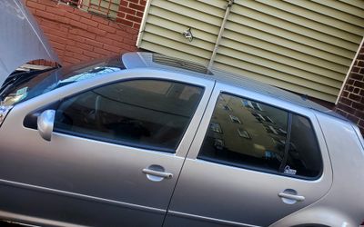 2005 Volkswagen Golf