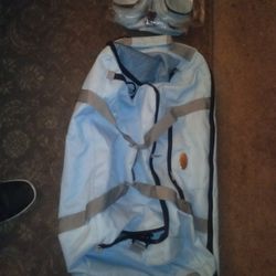 NEW Bella Russo Rolling Duffel Bag  +