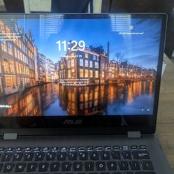 Like New ASUS Laptop for Sale