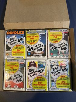 1986 Topps Baseball Cards - 24 ct Cello Packs