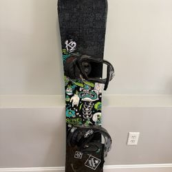 K2 Snowboard Size 148 BURTON bindings 