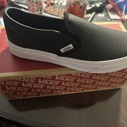 Black Vans