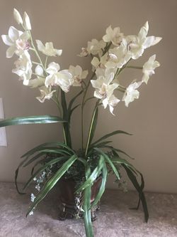 Decorative Fake Plants For Interior of Formal House