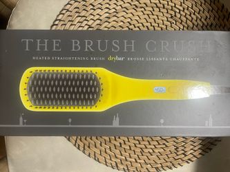 Drybar Brush Crush