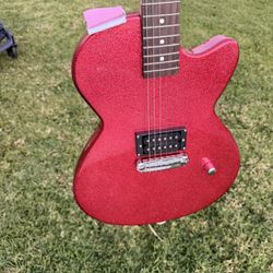 Daisy Rock Debutante Hot pink Glitter Solid Body Electric Guitar 
