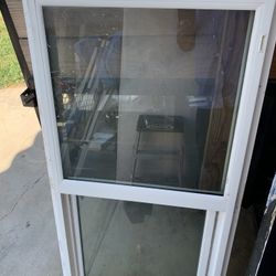 3 Vinyl Windows For Sale, Purchase New And Used Only For One Year.