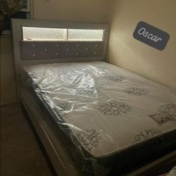 Altyra White Queen Panel Bookcase Bed 