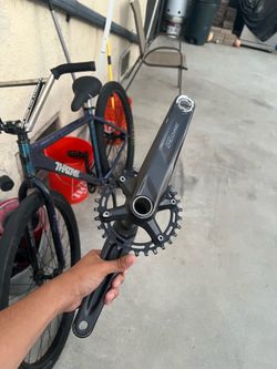 Deore bike cranks 30t