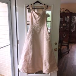 Beautiful Formal Gown 