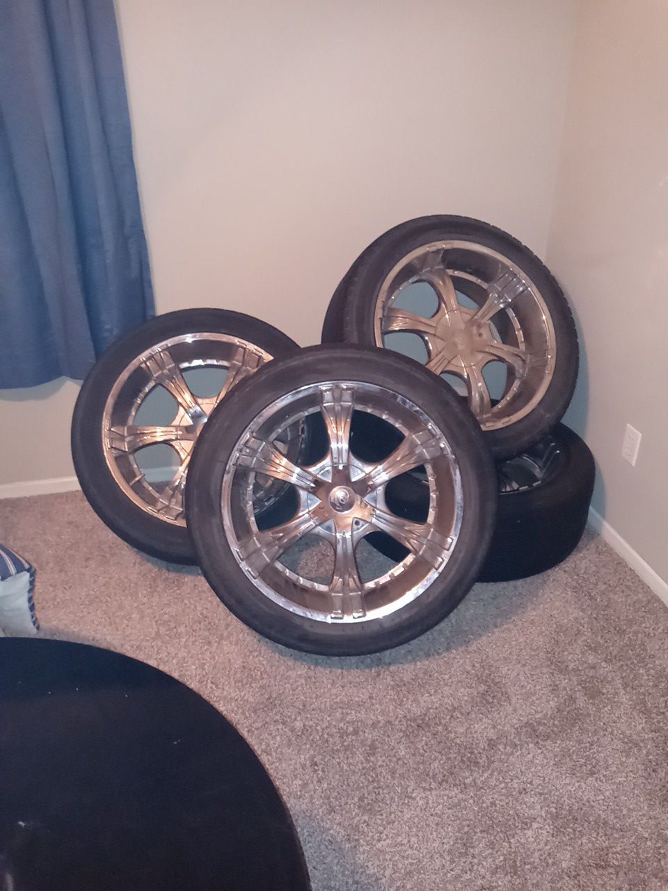 22 inch VCT rims and tires
