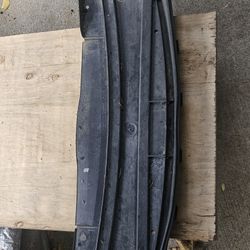 Volvo Front Bumper Skirt